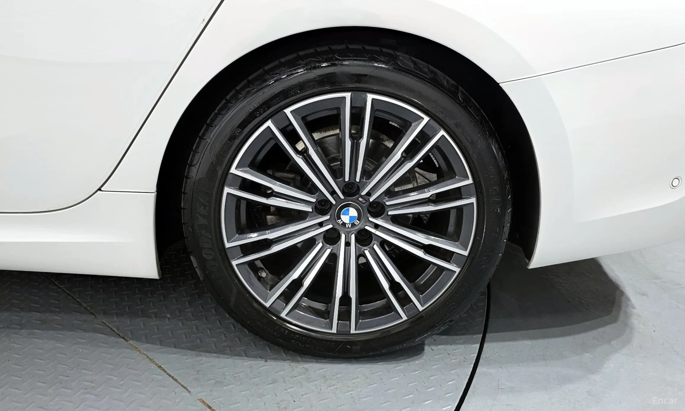 3 Series (G20)