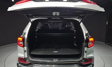 G4 Rexton