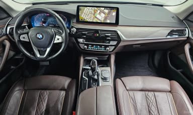 5 Series (G30)
