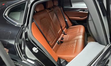 X4M (G02)
