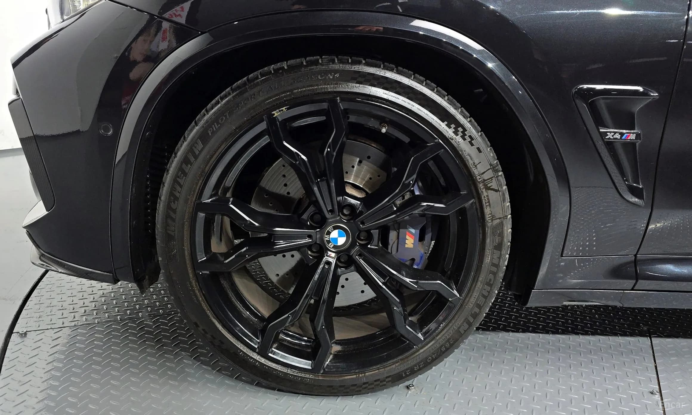 X4M (G02)