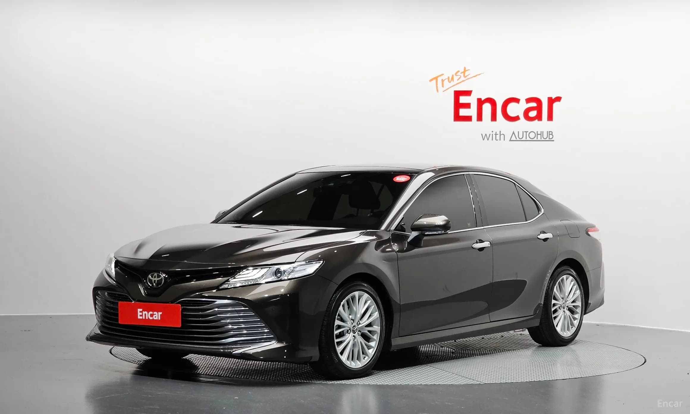 Camry (XV70)