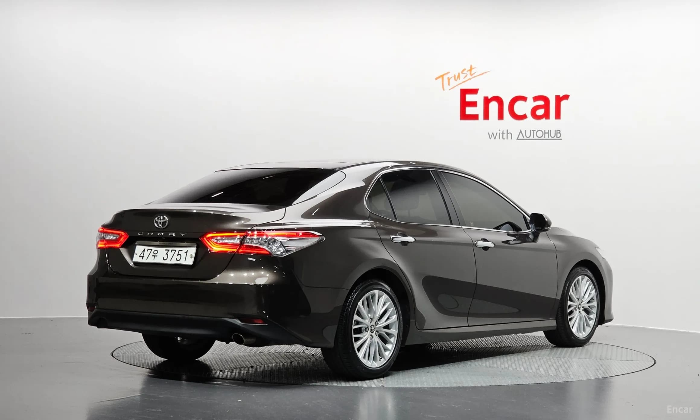 Camry (XV70)