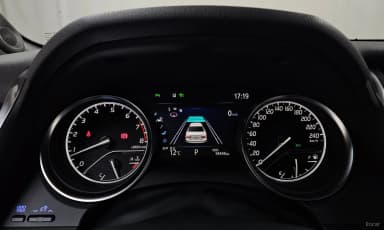 Camry (XV70)