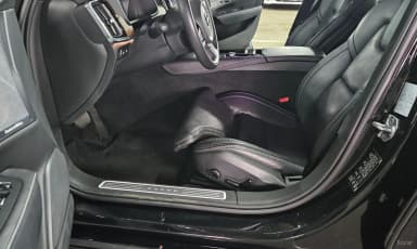 S90