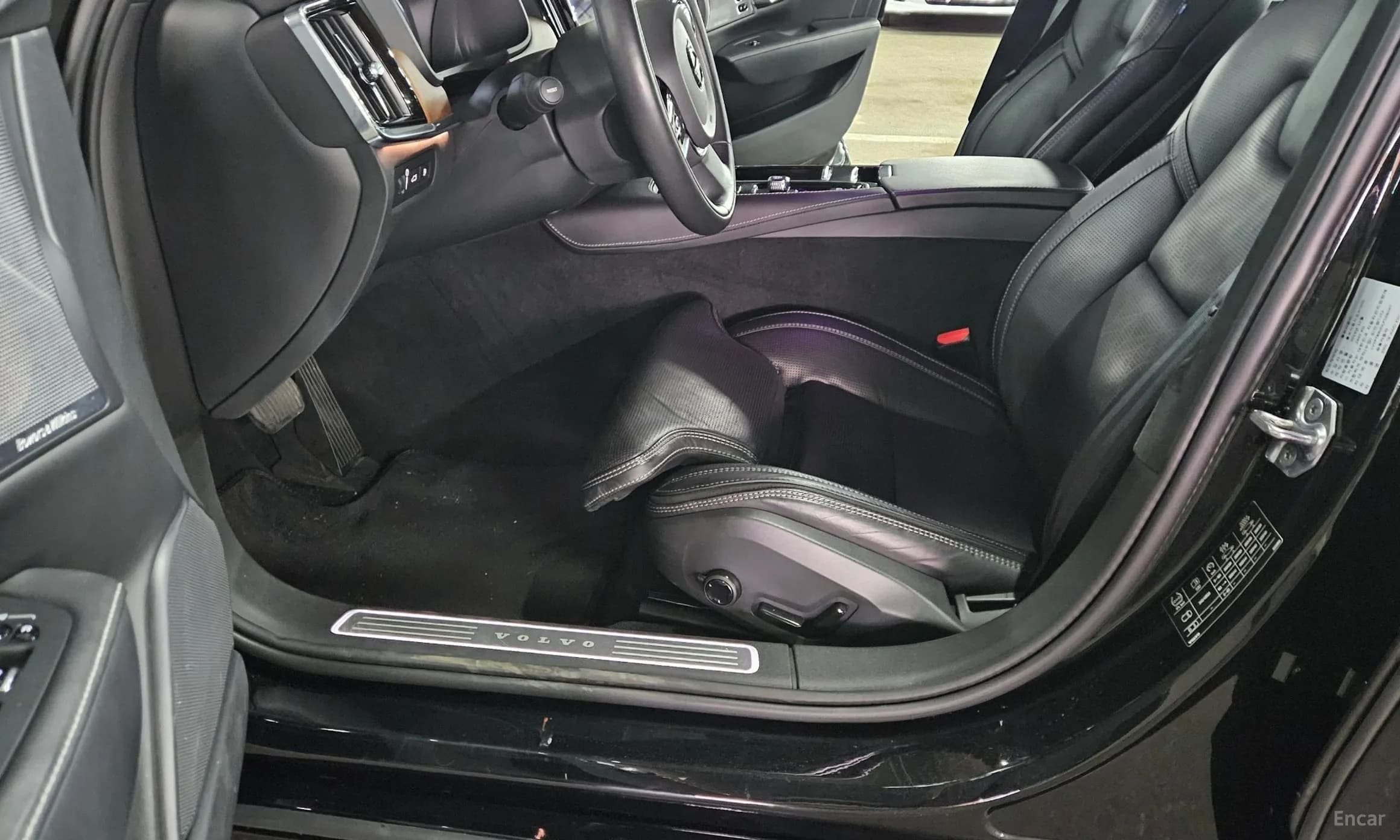 S90