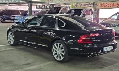 S90