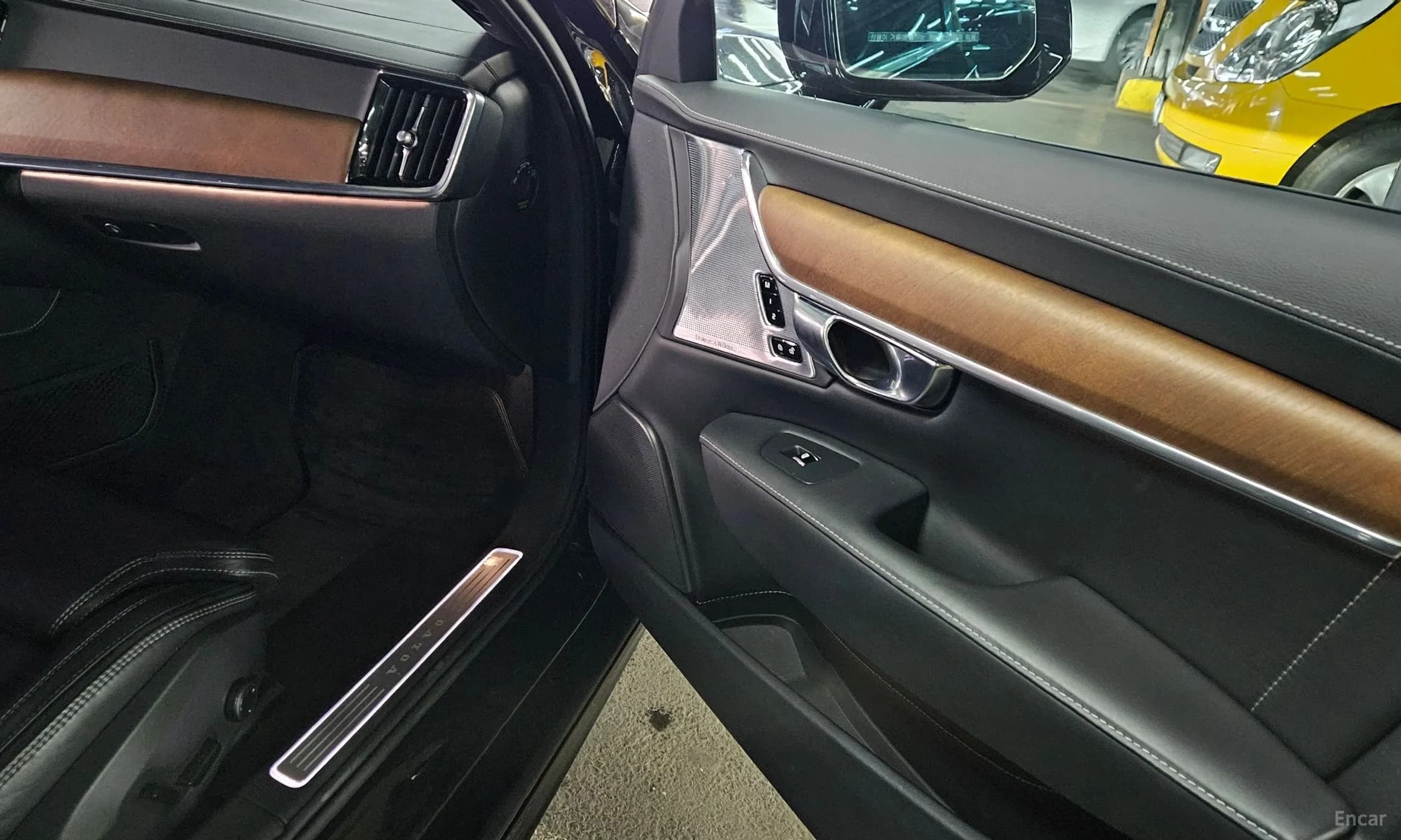 S90
