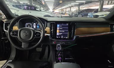 S90