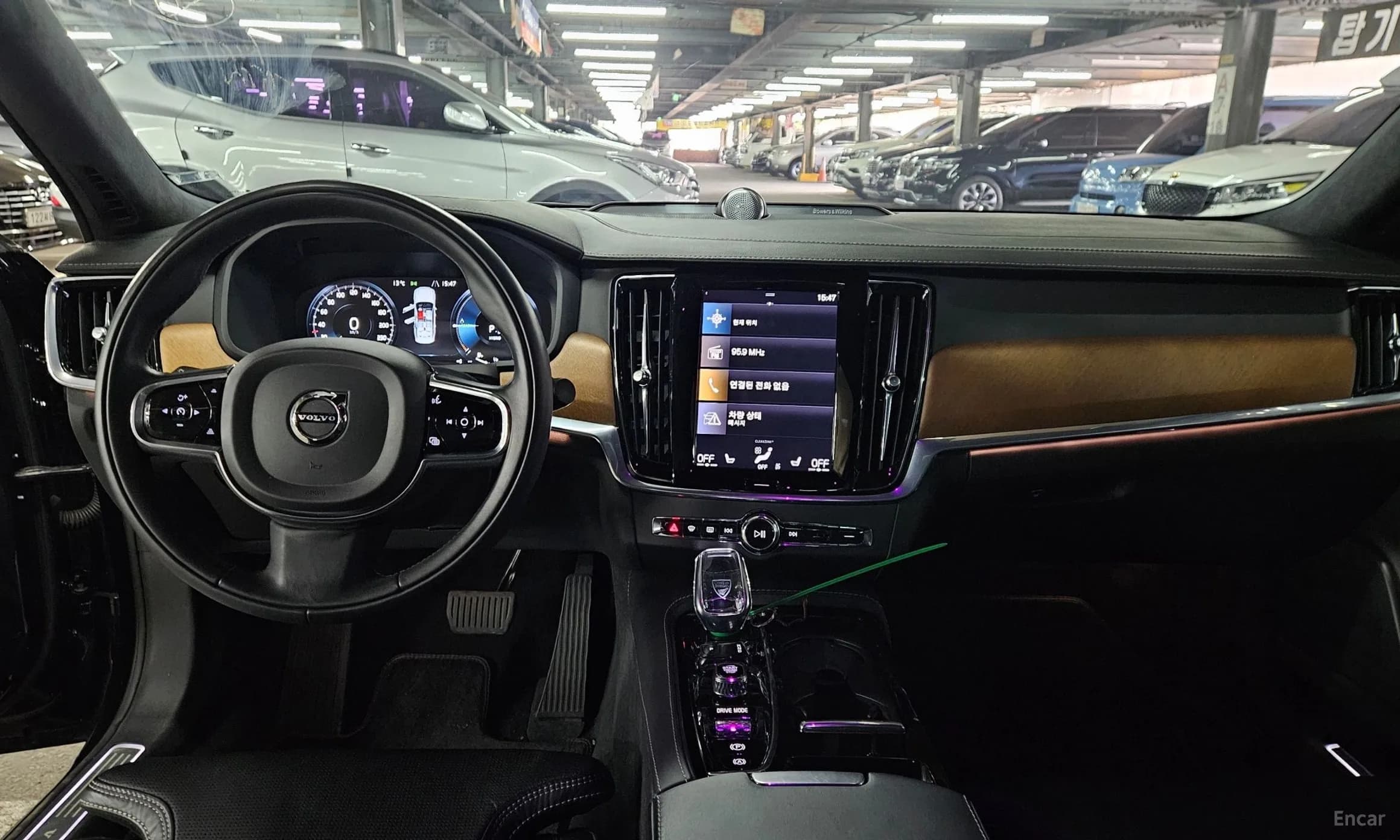 S90