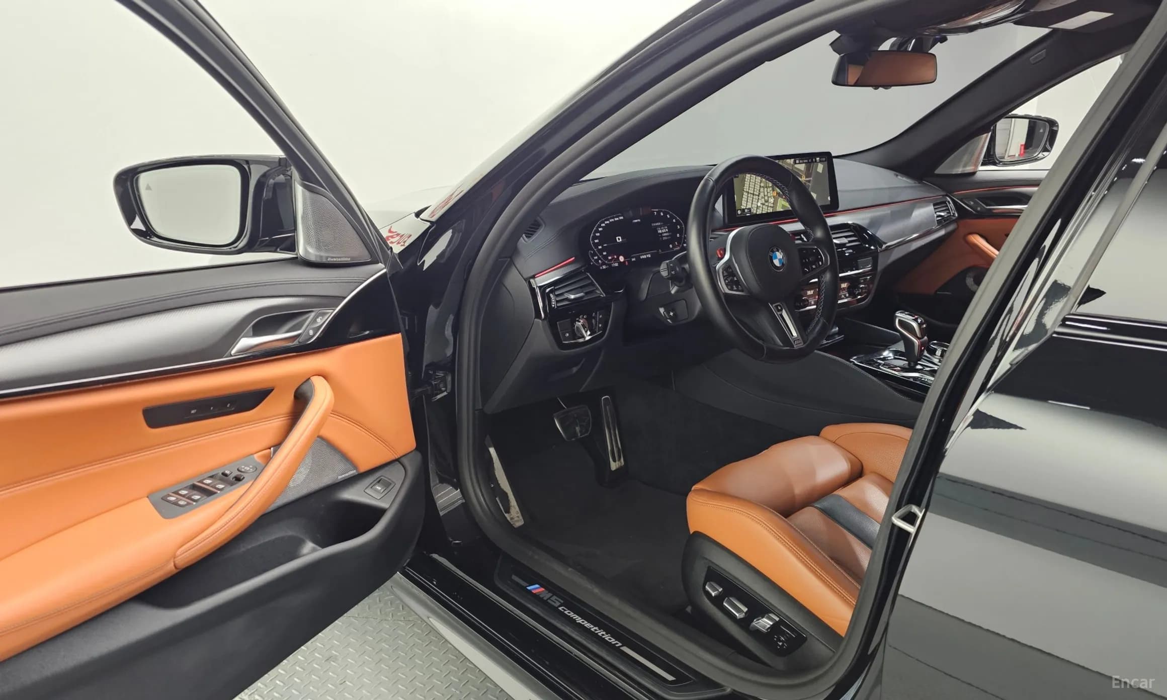 M5 (F90)