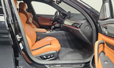M5 (F90)