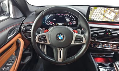 M5 (F90)