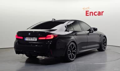 M5 (F90)