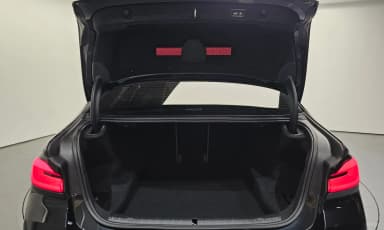 M5 (F90)