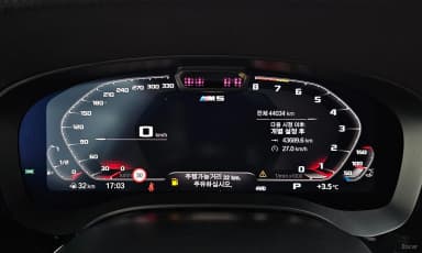 M5 (F90)