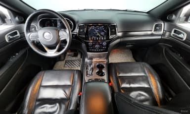 Grand Cherokee