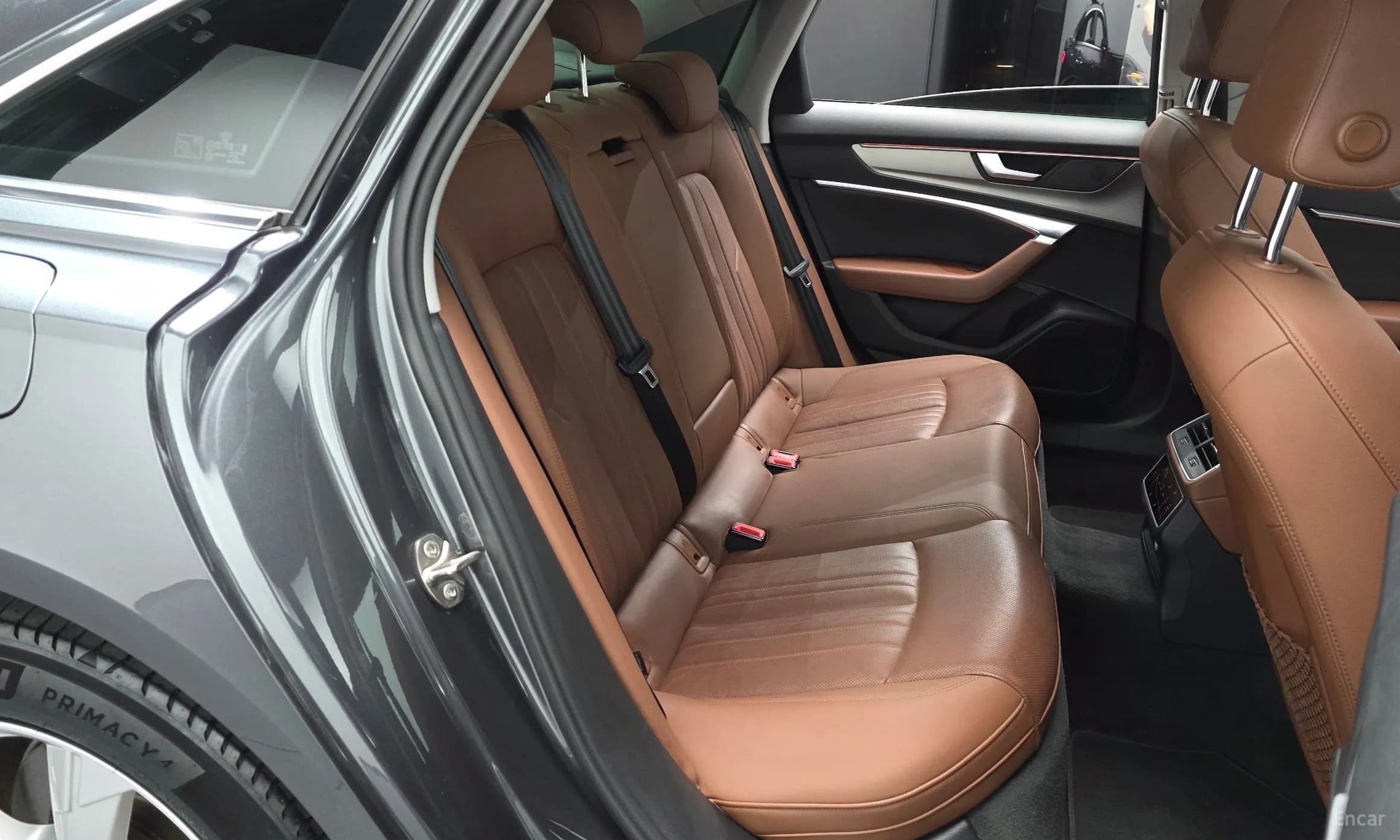 A6 (C8)