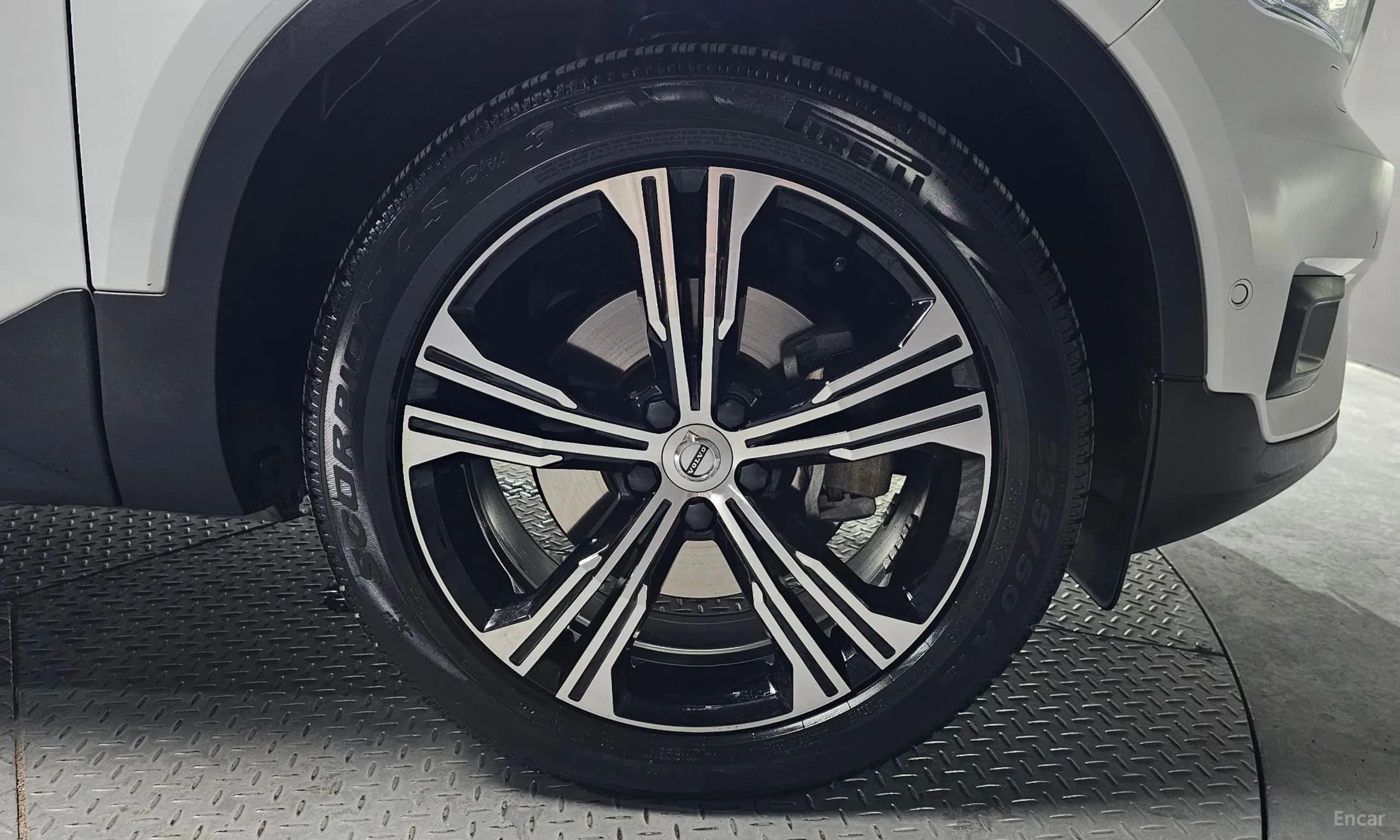 XC40