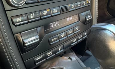 910