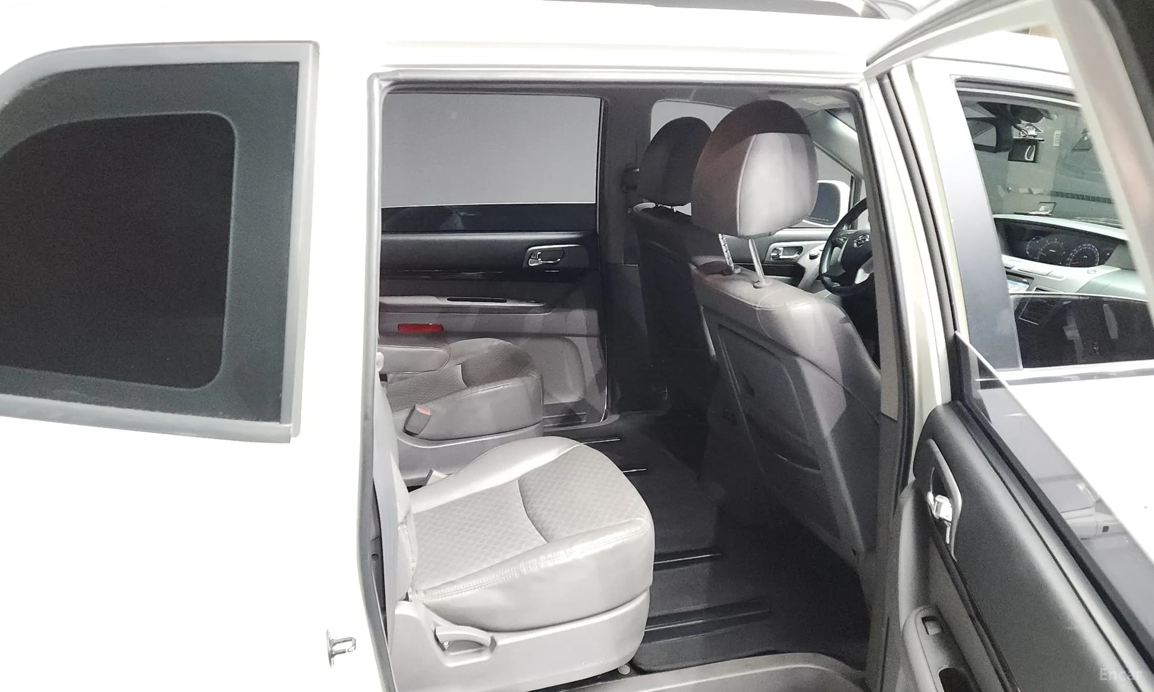 Korando Turismo
