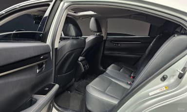 New ES300h