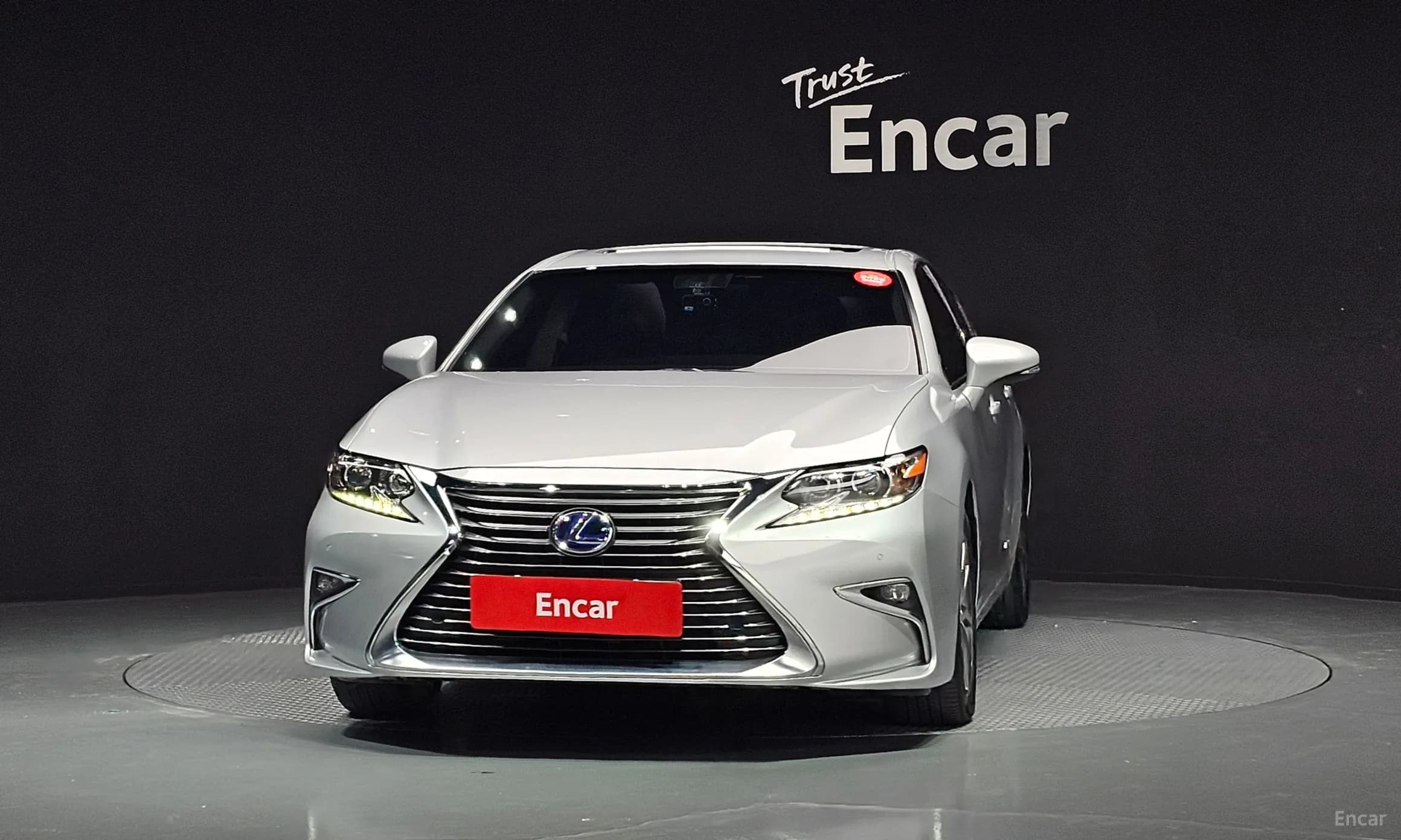 New ES300h