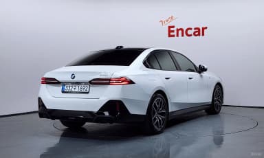 5 Series (G60)