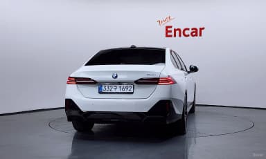 5 Series (G60)
