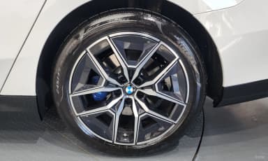 5 Series (G60)