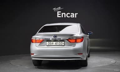 New ES300h