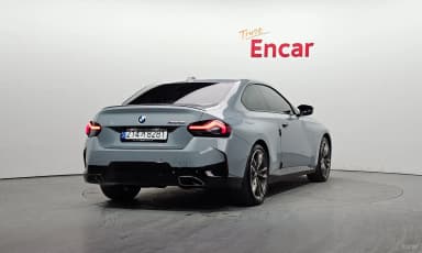 2 Series (G42)