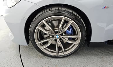 2 Series (G42)