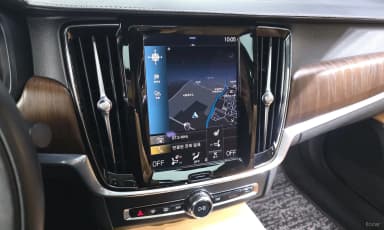 S90