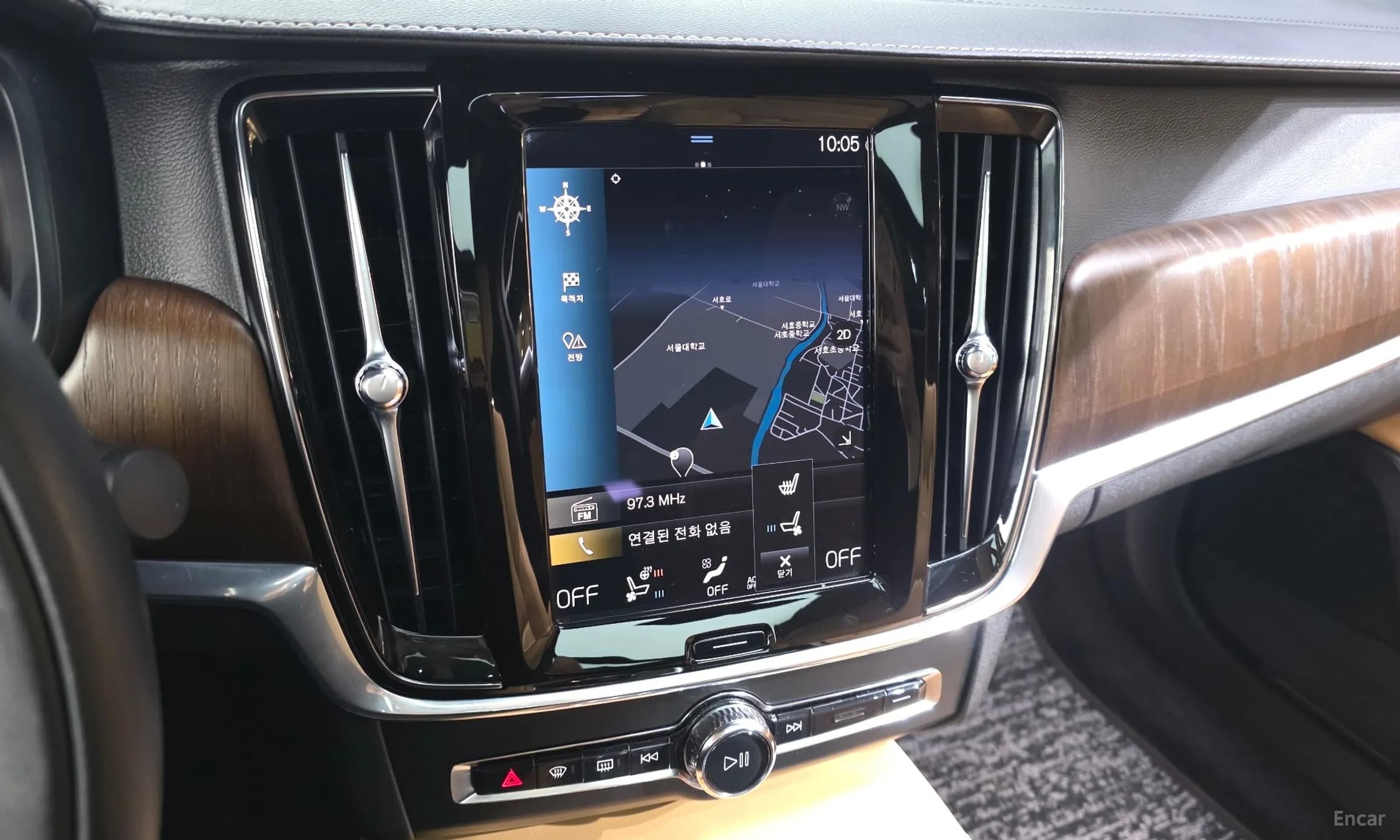 S90