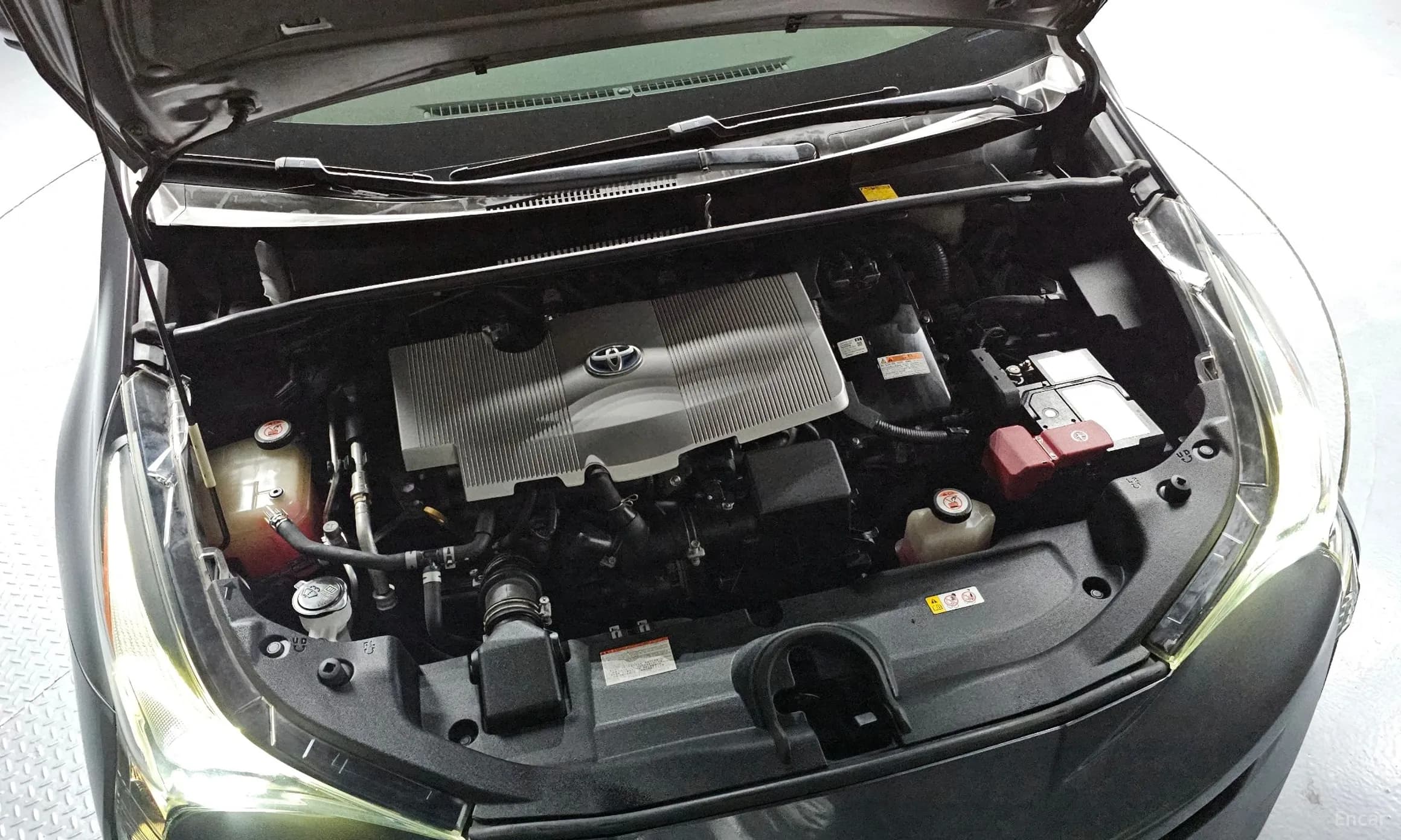 Prius 4th Generation
