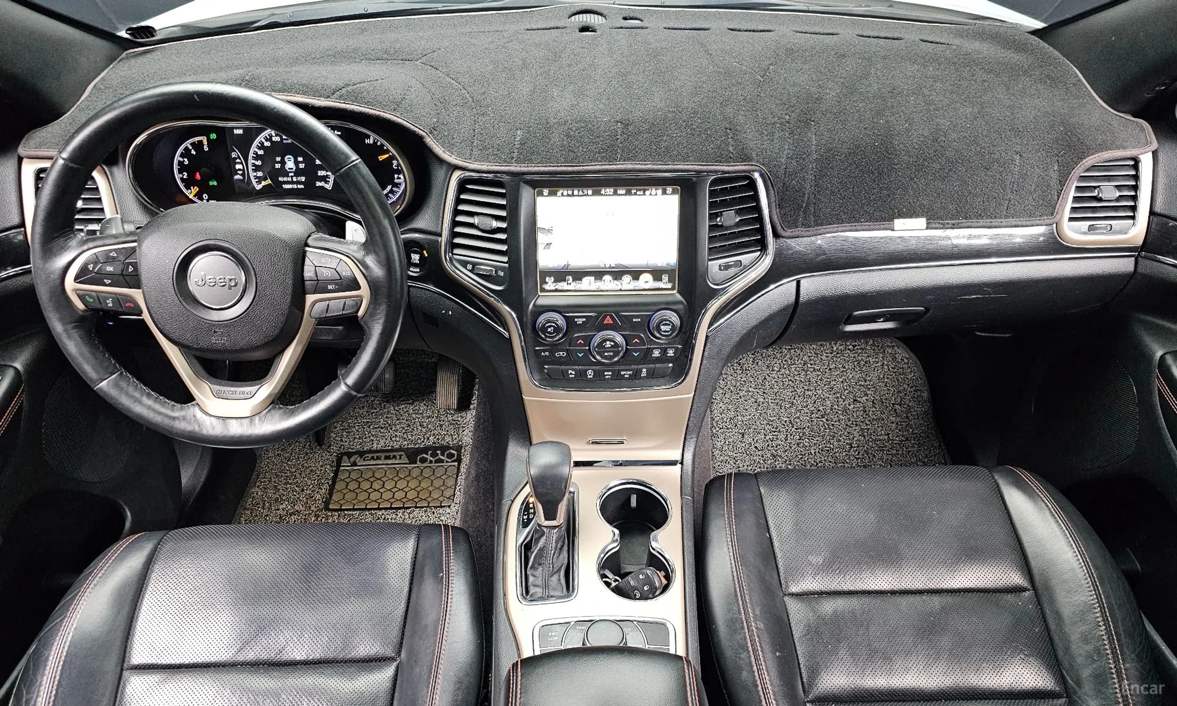 Grand Cherokee