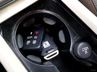 V40