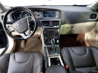 V40