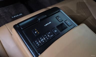 ES300h 7th Generation