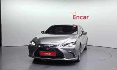 ES300h 7th Generation