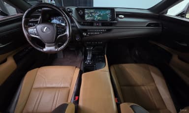 ES300h 7th Generation