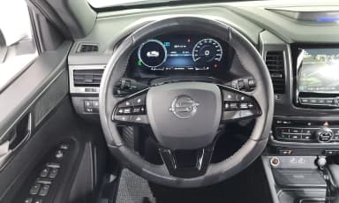 Rexton Sports Khan