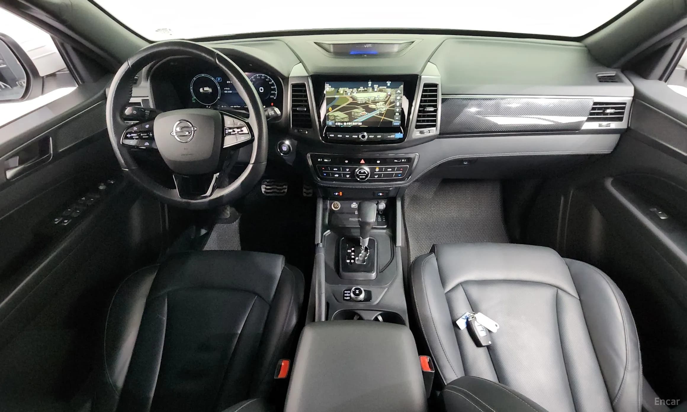 Rexton Sports Khan