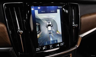 S90