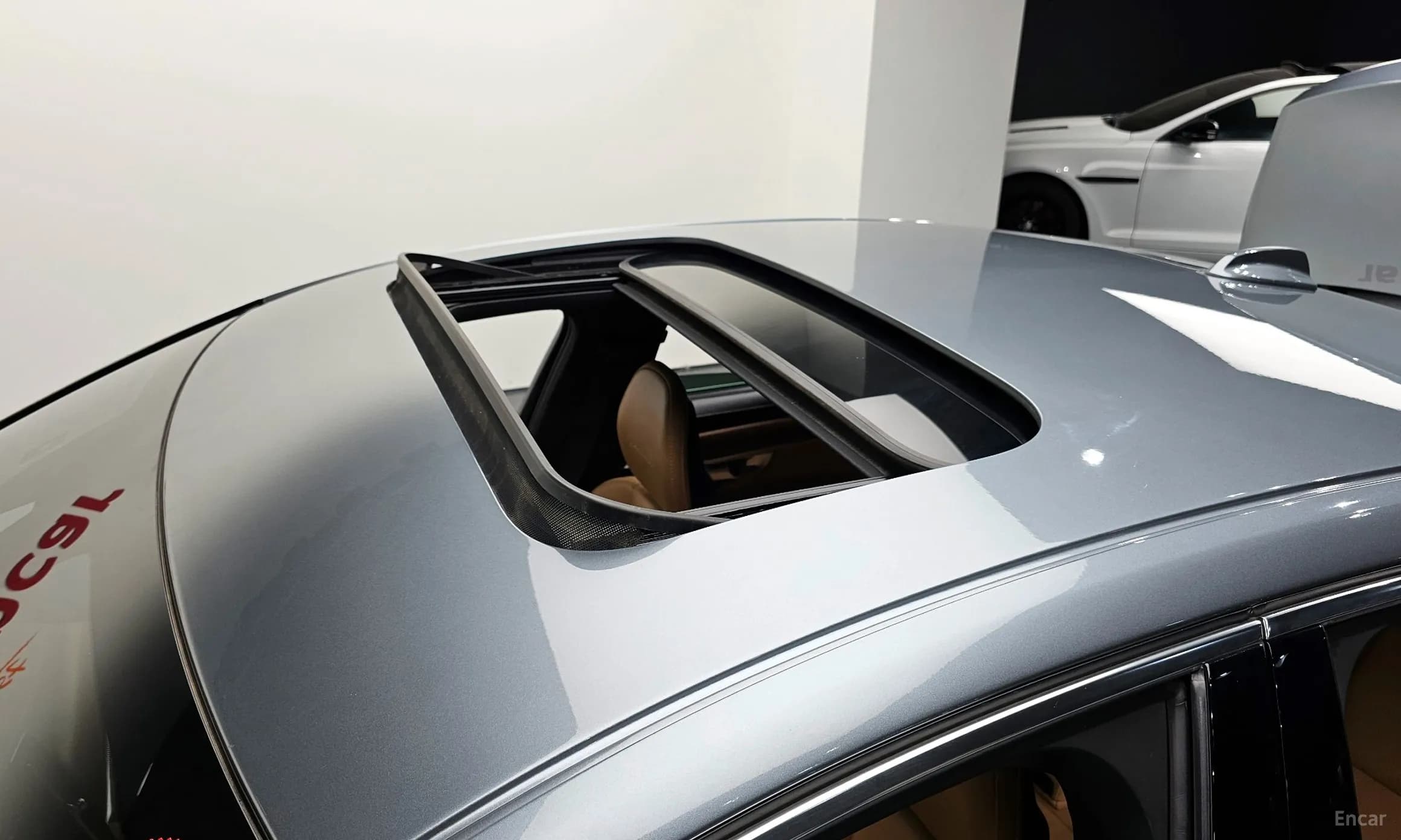 S90