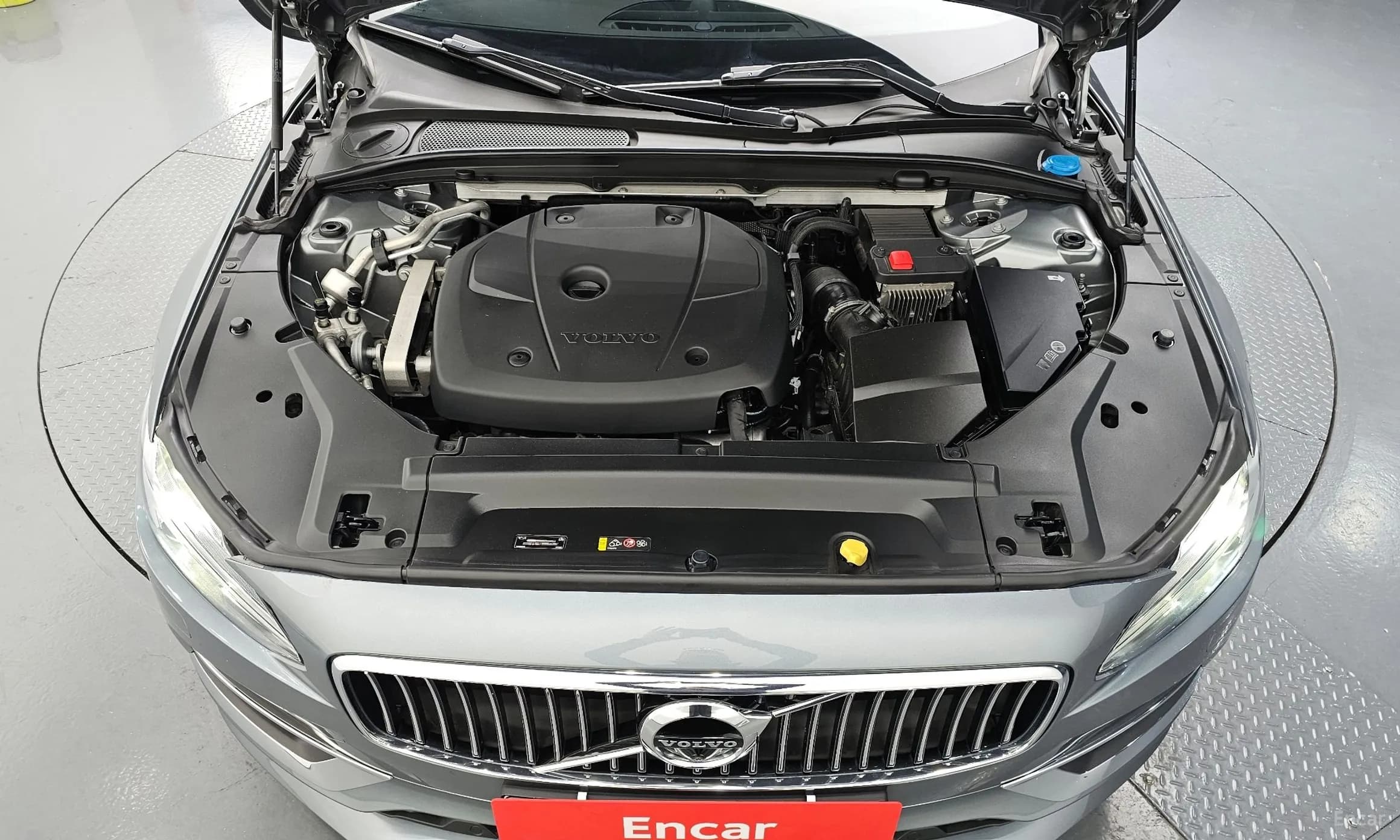 S90
