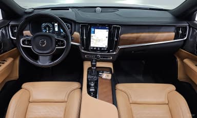 S90
