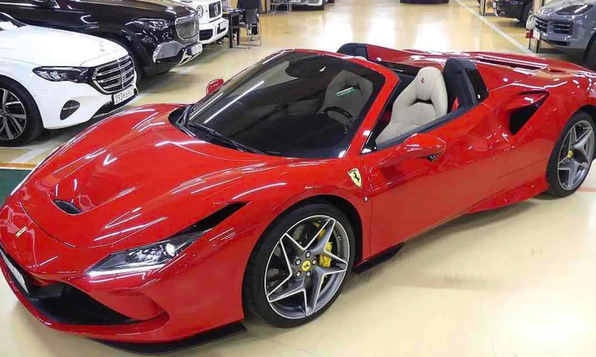 F8 Spider