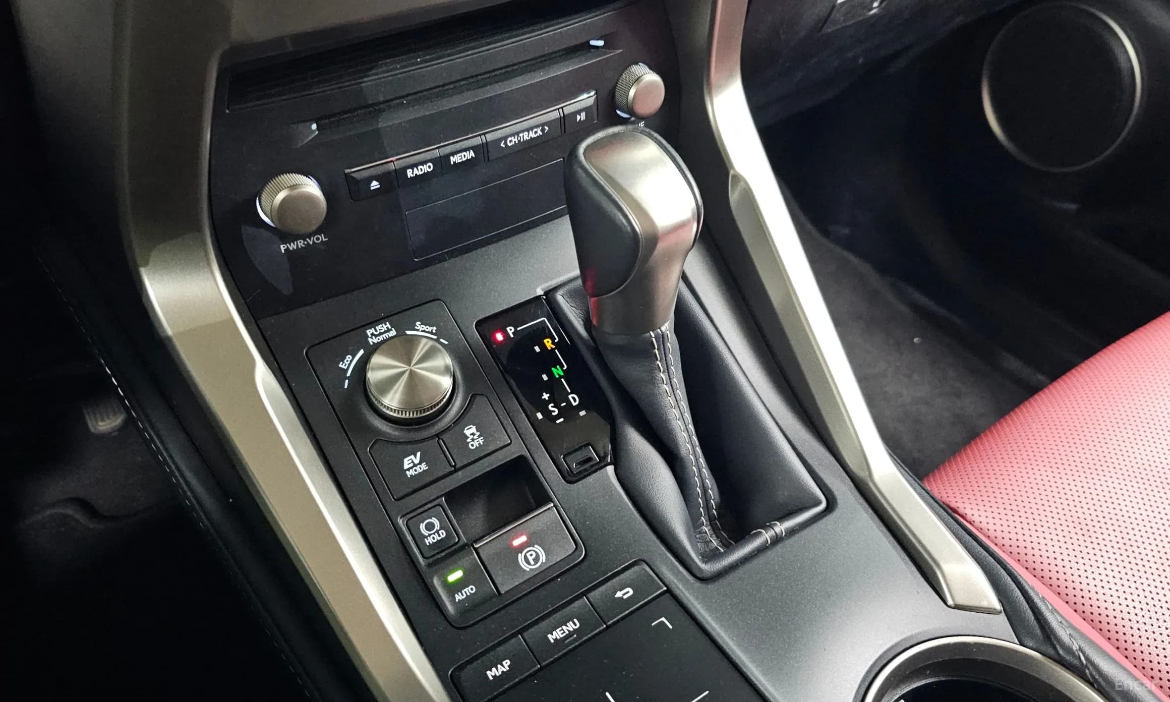 NX300h